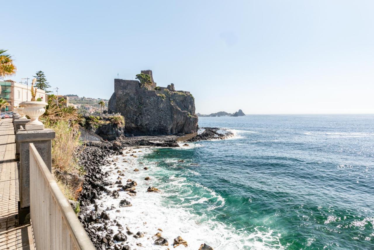Castello Normanno Modern Sea View Apartment Aci Castello Zewnętrze zdjęcie